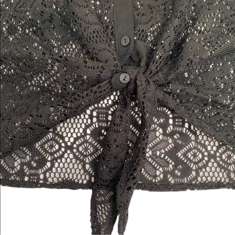 Kimchi Blue Urban Outfitters Black Lace Tie Front Cropped Top, Size Medium - Picture 6 of 9